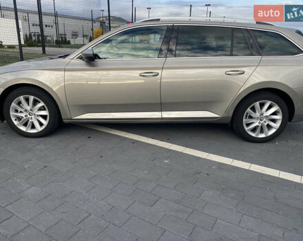 Бежевый Шкода Суперб, объемом двигателя 2 л и пробегом 276 тыс. км за 16800 $, фото 3 на Automoto.ua