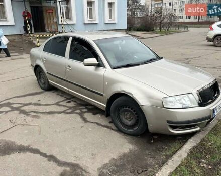 Бежевий Шкода Суперб, об'ємом двигуна 1.9 л та пробігом 330 тис. км за 2248 $, фото 1 на Automoto.ua