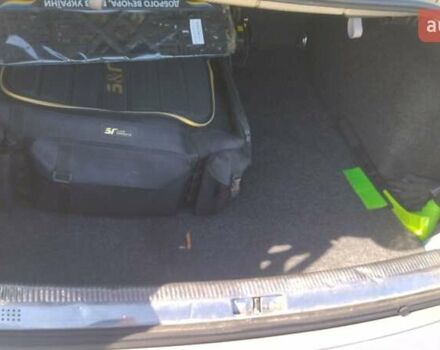 Бежевий Шкода Суперб, об'ємом двигуна 2.5 л та пробігом 350 тис. км за 4999 $, фото 13 на Automoto.ua
