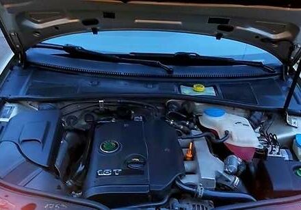 Бежевый Шкода Суперб, объемом двигателя 1.8 л и пробегом 282 тыс. км за 5200 $, фото 7 на Automoto.ua