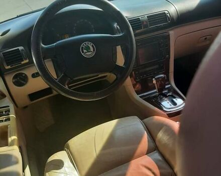 Бежевий Шкода Суперб, об'ємом двигуна 2.5 л та пробігом 370 тис. км за 5500 $, фото 9 на Automoto.ua