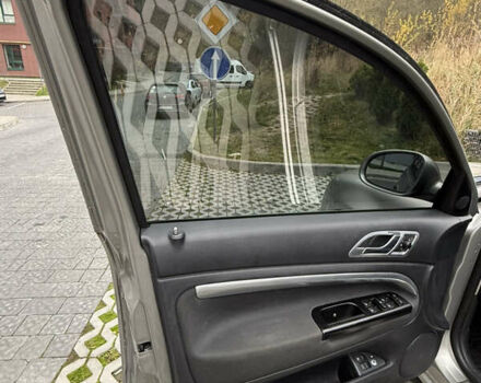 Бежевый Шкода Суперб, объемом двигателя 1.9 л и пробегом 197 тыс. км за 5600 $, фото 7 на Automoto.ua