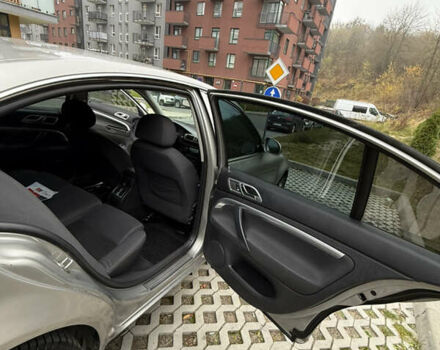 Бежевый Шкода Суперб, объемом двигателя 1.9 л и пробегом 197 тыс. км за 5600 $, фото 11 на Automoto.ua