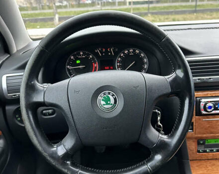 Бежевый Шкода Суперб, объемом двигателя 2 л и пробегом 245 тыс. км за 5990 $, фото 11 на Automoto.ua