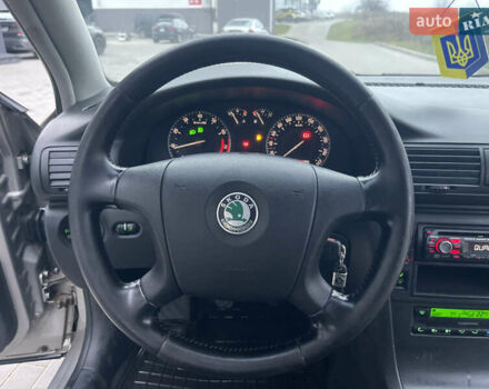 Бежевий Шкода Суперб, об'ємом двигуна 1.78 л та пробігом 218 тис. км за 3800 $, фото 28 на Automoto.ua