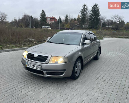 Бежевий Шкода Суперб, об'ємом двигуна 1.78 л та пробігом 218 тис. км за 3800 $, фото 6 на Automoto.ua