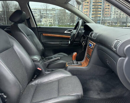 Бежевый Шкода Суперб, объемом двигателя 2 л и пробегом 245 тыс. км за 5990 $, фото 25 на Automoto.ua