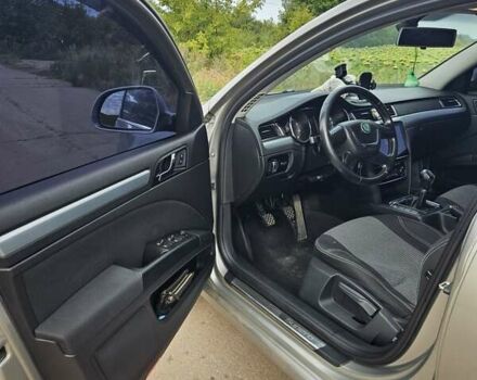 Бежевий Шкода Суперб, об'ємом двигуна 1.8 л та пробігом 195 тис. км за 9500 $, фото 3 на Automoto.ua