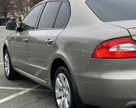 Бежевый Шкода Суперб, объемом двигателя 1.8 л и пробегом 245 тыс. км за 7800 $, фото 9 на Automoto.ua