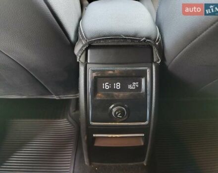 Бежевый Шкода Суперб, объемом двигателя 1.8 л и пробегом 167 тыс. км за 8900 $, фото 39 на Automoto.ua