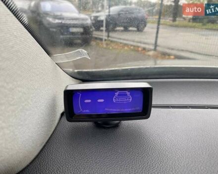 Бежевый Шкода Суперб, объемом двигателя 0 л и пробегом 253 тыс. км за 6900 $, фото 16 на Automoto.ua