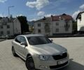 Бежевый Шкода Суперб, объемом двигателя 1.8 л и пробегом 250 тыс. км за 8500 $, фото 1 на Automoto.ua