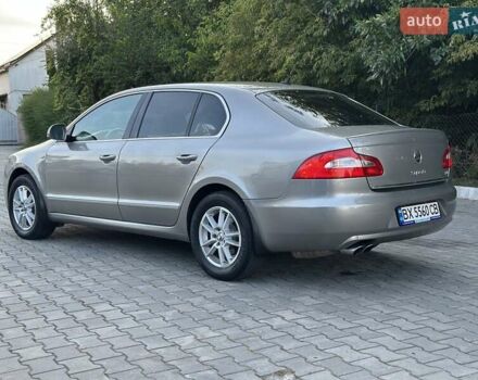 Бежевий Шкода Суперб, об'ємом двигуна 1.8 л та пробігом 141 тис. км за 8500 $, фото 11 на Automoto.ua