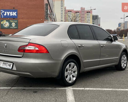 Бежевый Шкода Суперб, объемом двигателя 1.8 л и пробегом 245 тыс. км за 7800 $, фото 6 на Automoto.ua