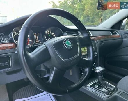 Бежевий Шкода Суперб, об'ємом двигуна 1.8 л та пробігом 141 тис. км за 8500 $, фото 41 на Automoto.ua