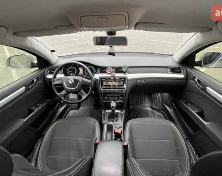 Бежевый Шкода Суперб, объемом двигателя 1.8 л и пробегом 245 тыс. км за 7800 $, фото 20 на Automoto.ua