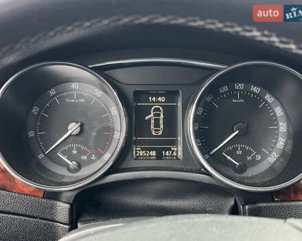 Бежевый Шкода Суперб, объемом двигателя 1.8 л и пробегом 285 тыс. км за 9800 $, фото 4 на Automoto.ua