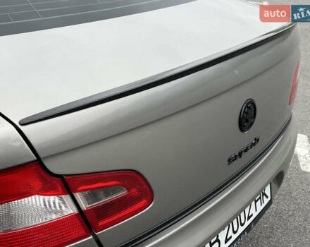 Бежевый Шкода Суперб, объемом двигателя 1.8 л и пробегом 285 тыс. км за 9800 $, фото 5 на Automoto.ua