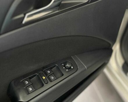 Бежевый Шкода Суперб, объемом двигателя 1.8 л и пробегом 227 тыс. км за 8800 $, фото 17 на Automoto.ua