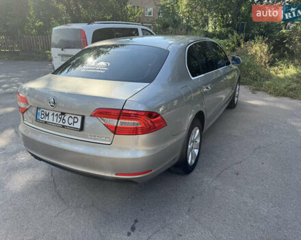 Бежевый Шкода Суперб, объемом двигателя 1.97 л и пробегом 535 тыс. км за 10700 $, фото 2 на Automoto.ua