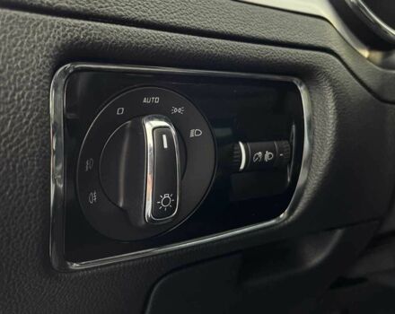 Бежевый Шкода Суперб, объемом двигателя 1.8 л и пробегом 227 тыс. км за 8800 $, фото 12 на Automoto.ua