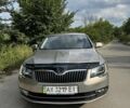Бежевый Шкода Суперб, объемом двигателя 1.8 л и пробегом 187 тыс. км за 9750 $, фото 3 на Automoto.ua