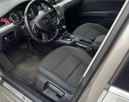 Бежевый Шкода Суперб, объемом двигателя 1.8 л и пробегом 172 тыс. км за 14000 $, фото 6 на Automoto.ua