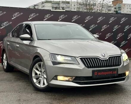 Бежевый Шкода Суперб, объемом двигателя 1.98 л и пробегом 191 тыс. км за 20000 $, фото 2 на Automoto.ua