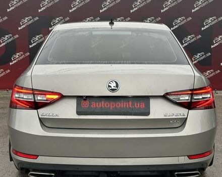 Бежевый Шкода Суперб, объемом двигателя 1.98 л и пробегом 191 тыс. км за 20000 $, фото 9 на Automoto.ua