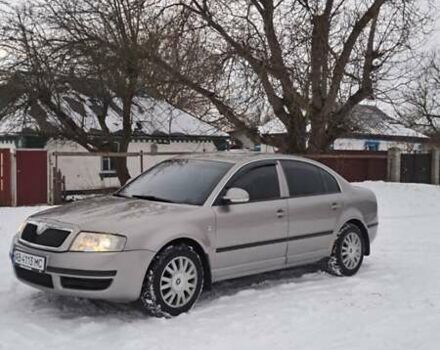 Бежевий Шкода Суперб, об'ємом двигуна 1.78 л та пробігом 290 тис. км за 5200 $, фото 1 на Automoto.ua