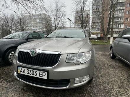 Бежевий Шкода Суперб, об'ємом двигуна 1.8 л та пробігом 101 тис. км за 6500 $, фото 1 на Automoto.ua