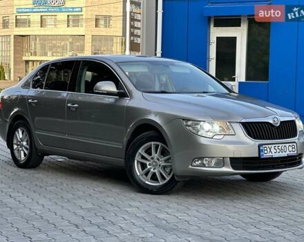 Бежевий Шкода Суперб, об'ємом двигуна 1.8 л та пробігом 141 тис. км за 8500 $, фото 1 на Automoto.ua