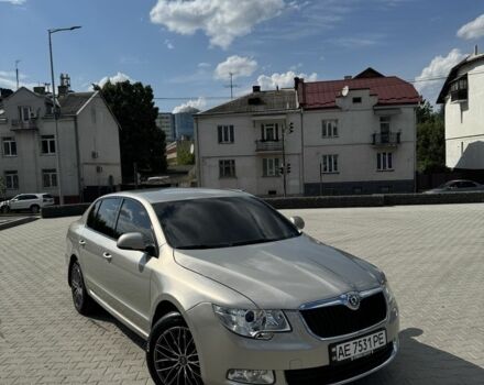 Бежевий Шкода Суперб, об'ємом двигуна 1.8 л та пробігом 250 тис. км за 8500 $, фото 1 на Automoto.ua