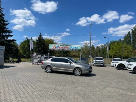 Шкода Суперб 2010 в Кривом Роге на Automoto.ua Бежевый Шкода Суперб, объемом двигателя 1.8 л и пробегом 116 тыс. км за 9400 $, фото 1 на Automoto.ua