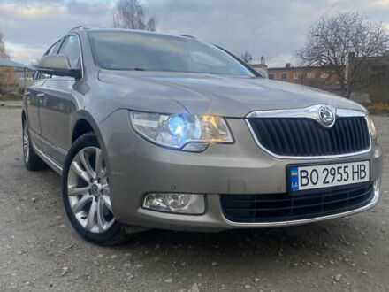 Бежевий Шкода Суперб, об'ємом двигуна 1.8 л та пробігом 199 тис. км за 9999 $, фото 1 на Automoto.ua