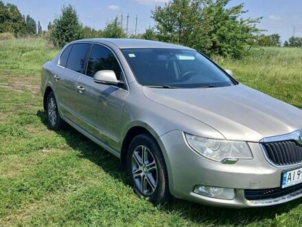 Шкода Суперб 2013 в Борисполе на Automoto.ua Бежевый Шкода Суперб, объемом двигателя 1.8 л и пробегом 194 тыс. км за 9000 $, фото 1 на Automoto.ua