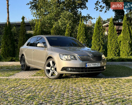 Бежевий Шкода Суперб, об'ємом двигуна 1.8 л та пробігом 227 тис. км за 9399 $, фото 1 на Automoto.ua