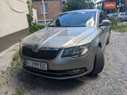 Шкода Суперб 2013 в Полтаве на Automoto.ua Бежевый Шкода Суперб, объемом двигателя 1.8 л и пробегом 156 тыс. км за 12000 $, фото 1 на Automoto.ua
