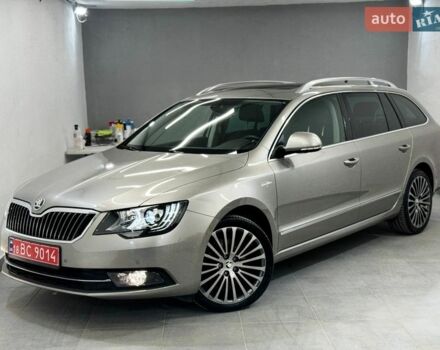 Бежевый Шкода Суперб, объемом двигателя 2 л и пробегом 131 тыс. км за 14000 $, фото 1 на Automoto.ua