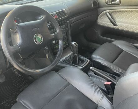 Чорний Шкода Суперб, об'ємом двигуна 1.9 л та пробігом 555 тис. км за 1000 $, фото 5 на Automoto.ua