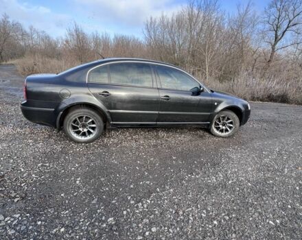 Черный Шкода Суперб, объемом двигателя 1.8 л и пробегом 220 тыс. км за 5100 $, фото 2 на Automoto.ua