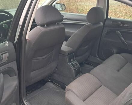 Черный Шкода Суперб, объемом двигателя 1.8 л и пробегом 302 тыс. км за 4500 $, фото 11 на Automoto.ua