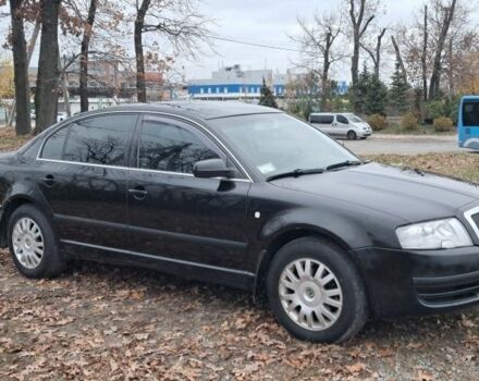 Черный Шкода Суперб, объемом двигателя 1.8 л и пробегом 302 тыс. км за 4500 $, фото 4 на Automoto.ua