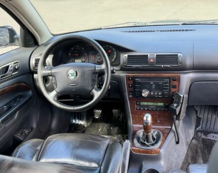 Шкода Суперб 2004 в Киверцы на Automoto.ua Черный Шкода Суперб, объемом двигателя 1.9 л и пробегом 310 тыс. км за 4555 $, фото 4 на Automoto.ua