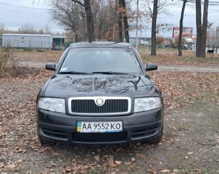 Черный Шкода Суперб, объемом двигателя 1.8 л и пробегом 302 тыс. км за 4500 $, фото 2 на Automoto.ua