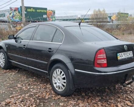 Черный Шкода Суперб, объемом двигателя 1.8 л и пробегом 302 тыс. км за 4500 $, фото 7 на Automoto.ua