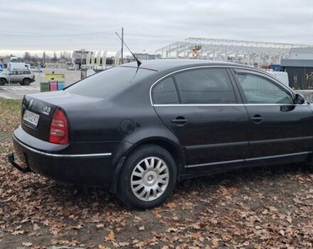 Черный Шкода Суперб, объемом двигателя 1.8 л и пробегом 302 тыс. км за 4500 $, фото 5 на Automoto.ua