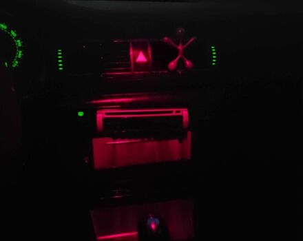 Черный Шкода Суперб, объемом двигателя 1.8 л и пробегом 320 тыс. км за 3500 $, фото 15 на Automoto.ua