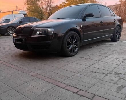 Черный Шкода Суперб, объемом двигателя 1.8 л и пробегом 325 тыс. км за 7399 $, фото 3 на Automoto.ua