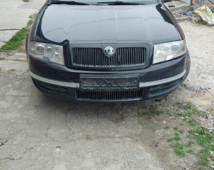 Шкода Суперб 2005 у Кагарлыке на Automoto.ua Чорний Шкода Суперб, об'ємом двигуна 1.8 л та пробігом 345 тис. км за 3900 $, фото 5 на Automoto.ua